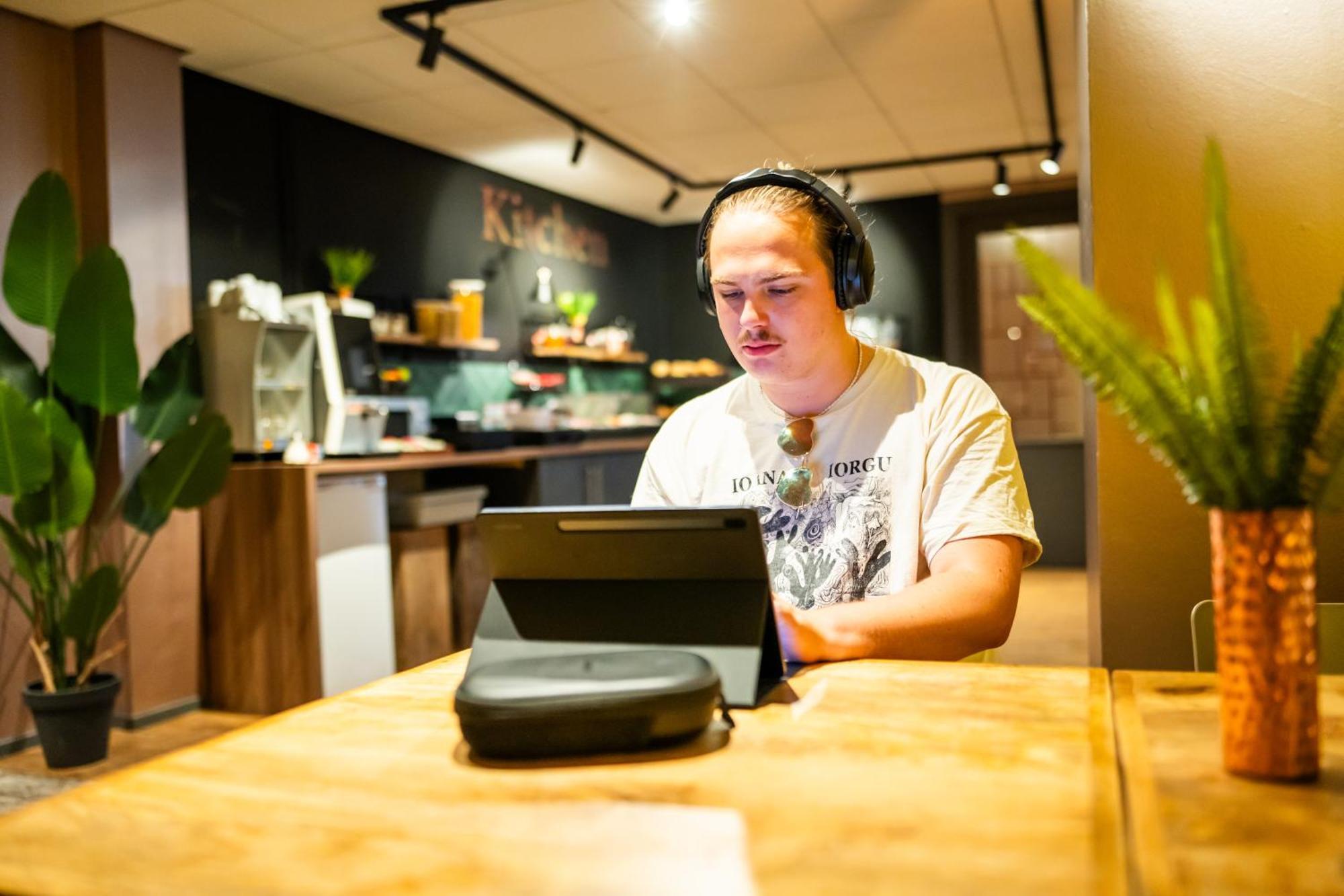 Bud Gett Hostels Groninga Exterior foto